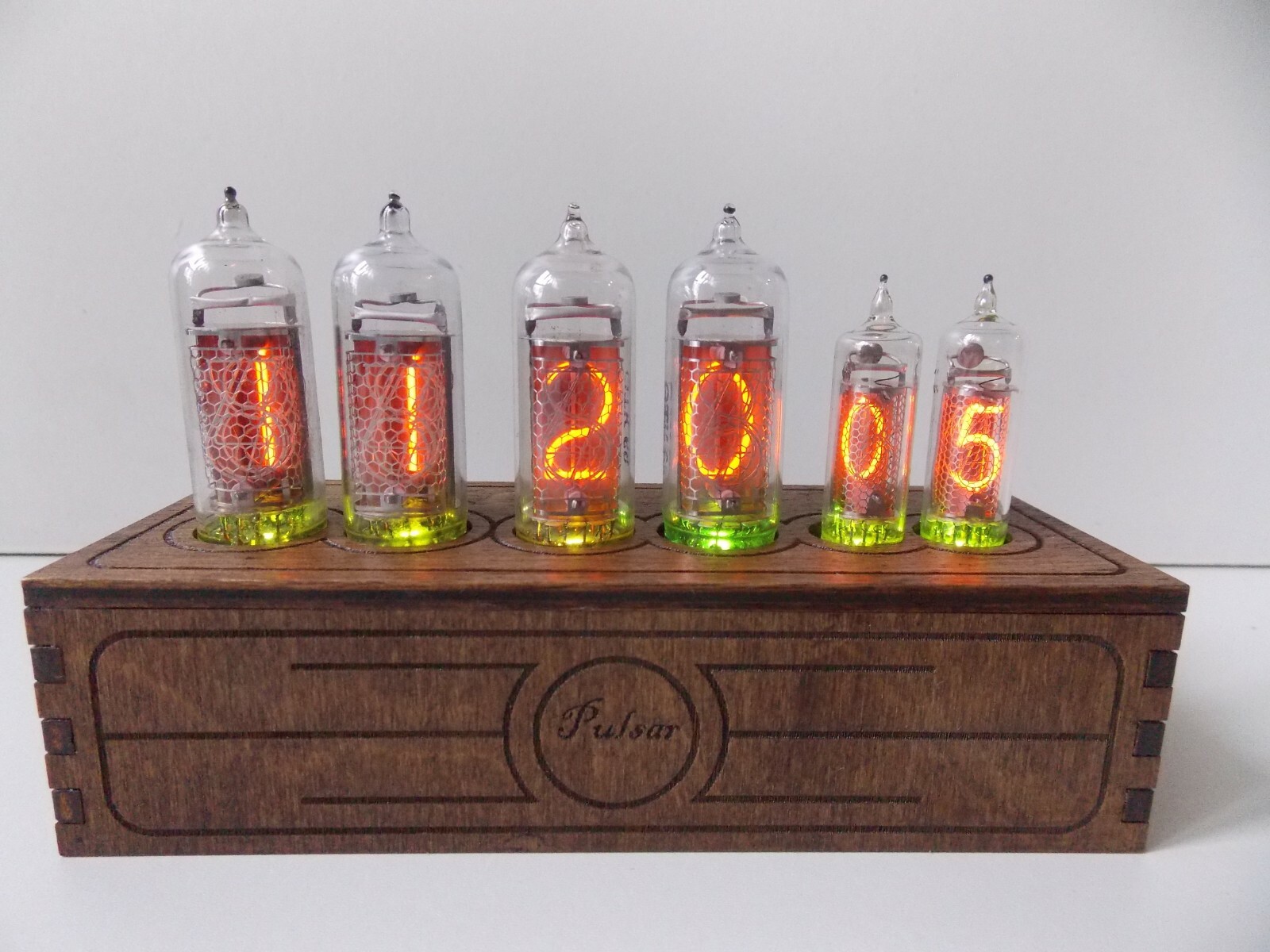 Nixie tube clock IN-14+IN-16 RGB table desk retro old vintage clock for bedroom
