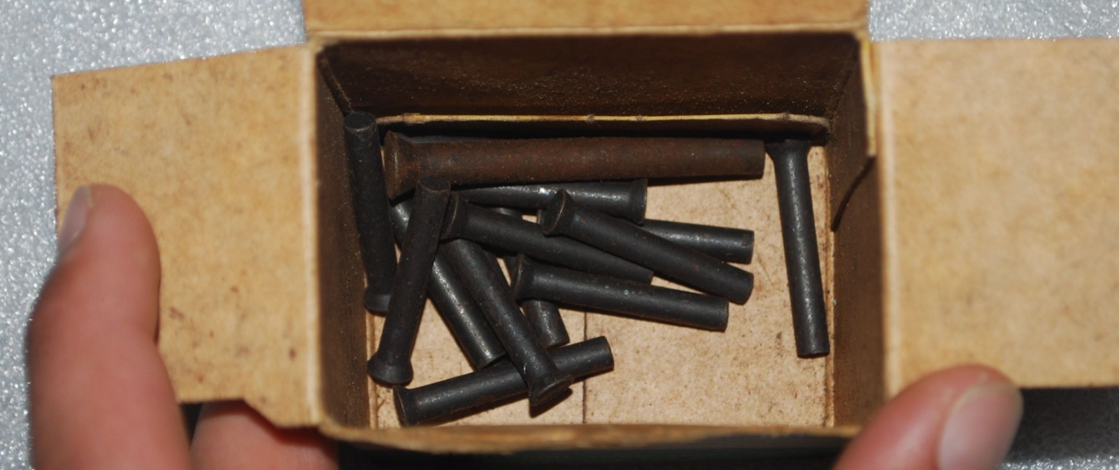 John Deere Parts In Box No AH61344H Guard Plate Rivets