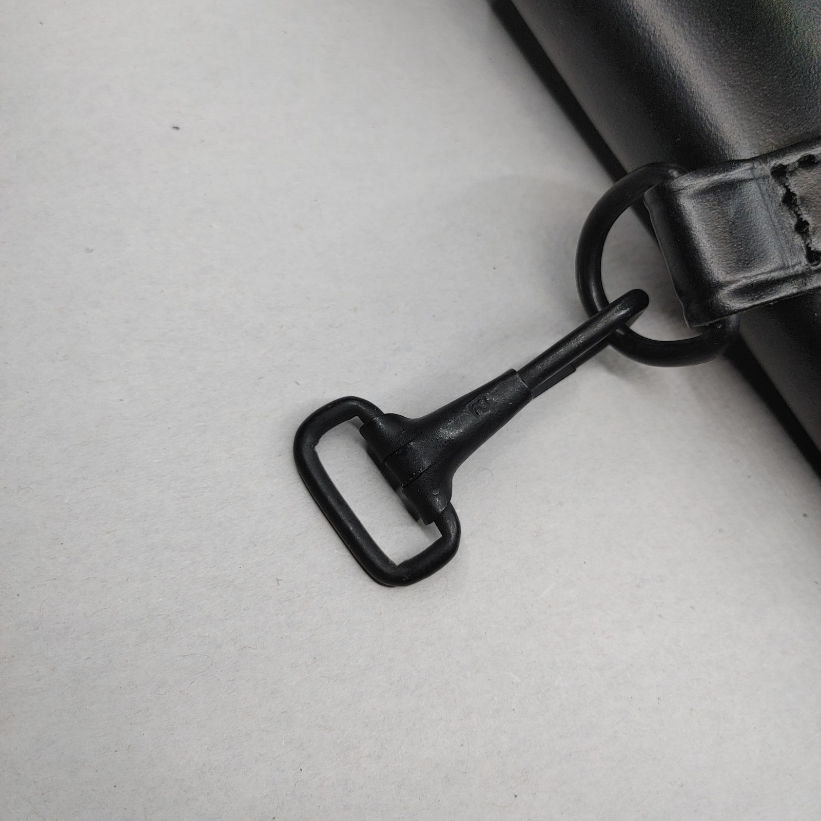 M7/M9 19204 ADIRONDACK Leather US Stamped Shoulder Holster (Missing Strap)