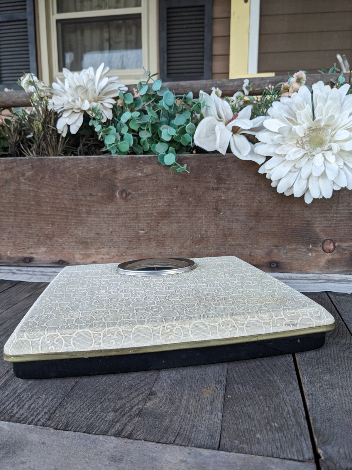 Vintage MCM BORG Beige/Gold Bathroom Scale