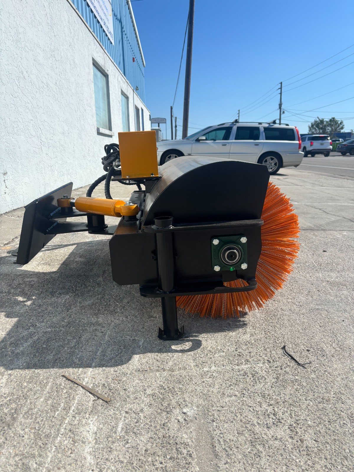 Mini Power Angle Broom Hydraulic Poly Wire Sweeper Mini Skid Steer Attachment