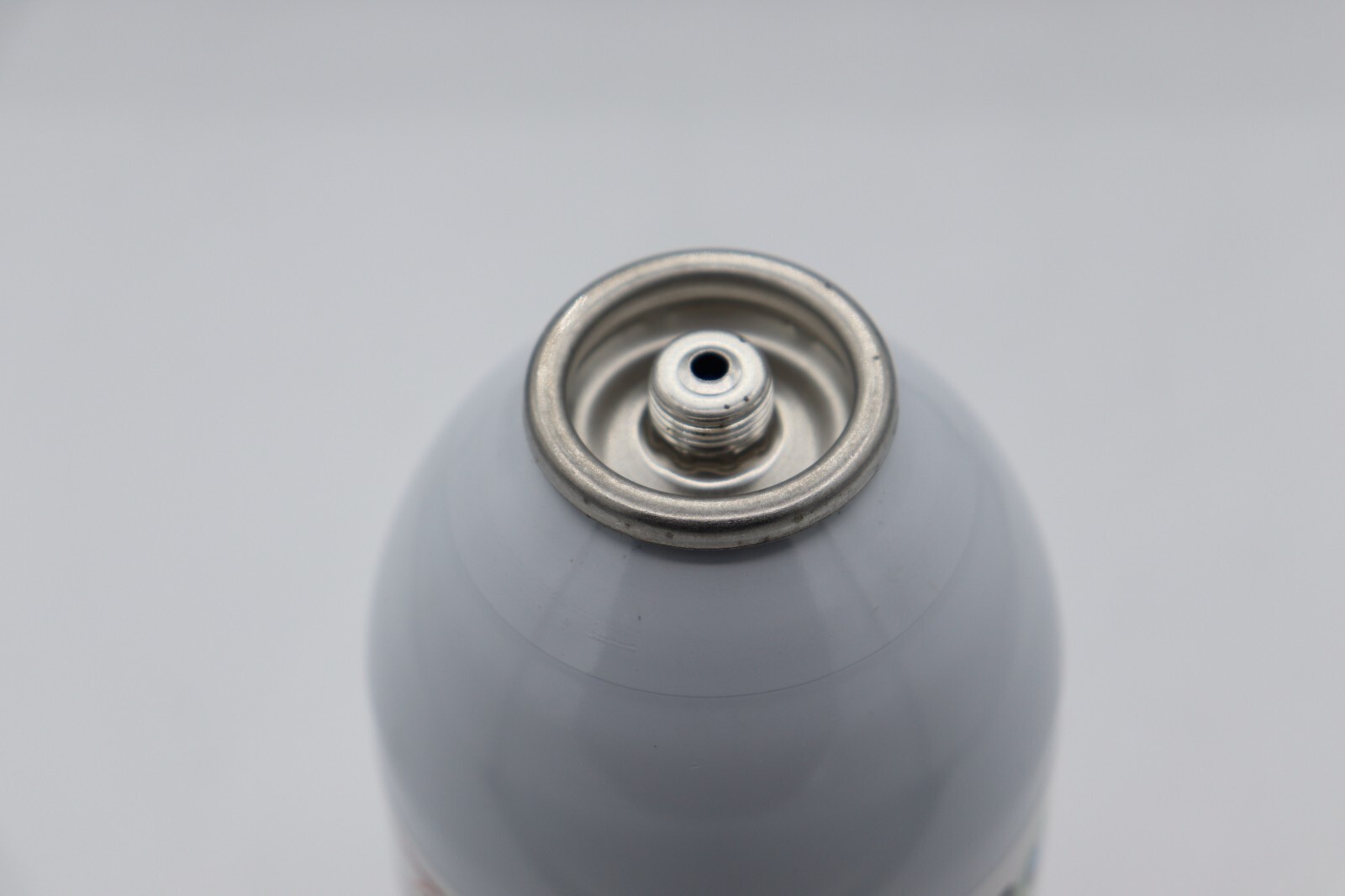 Enviro-Safe R-600a Refrigerant with 7/16" Self Sealing K28 6 oz , 2 cans/tap