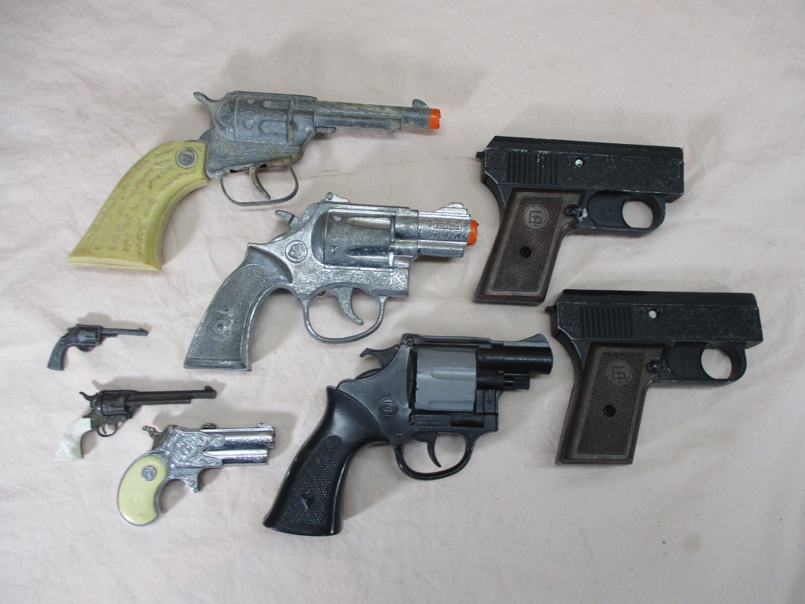 Vintage Die Cast, Metal & Plastic Toy Cap Guns Lot