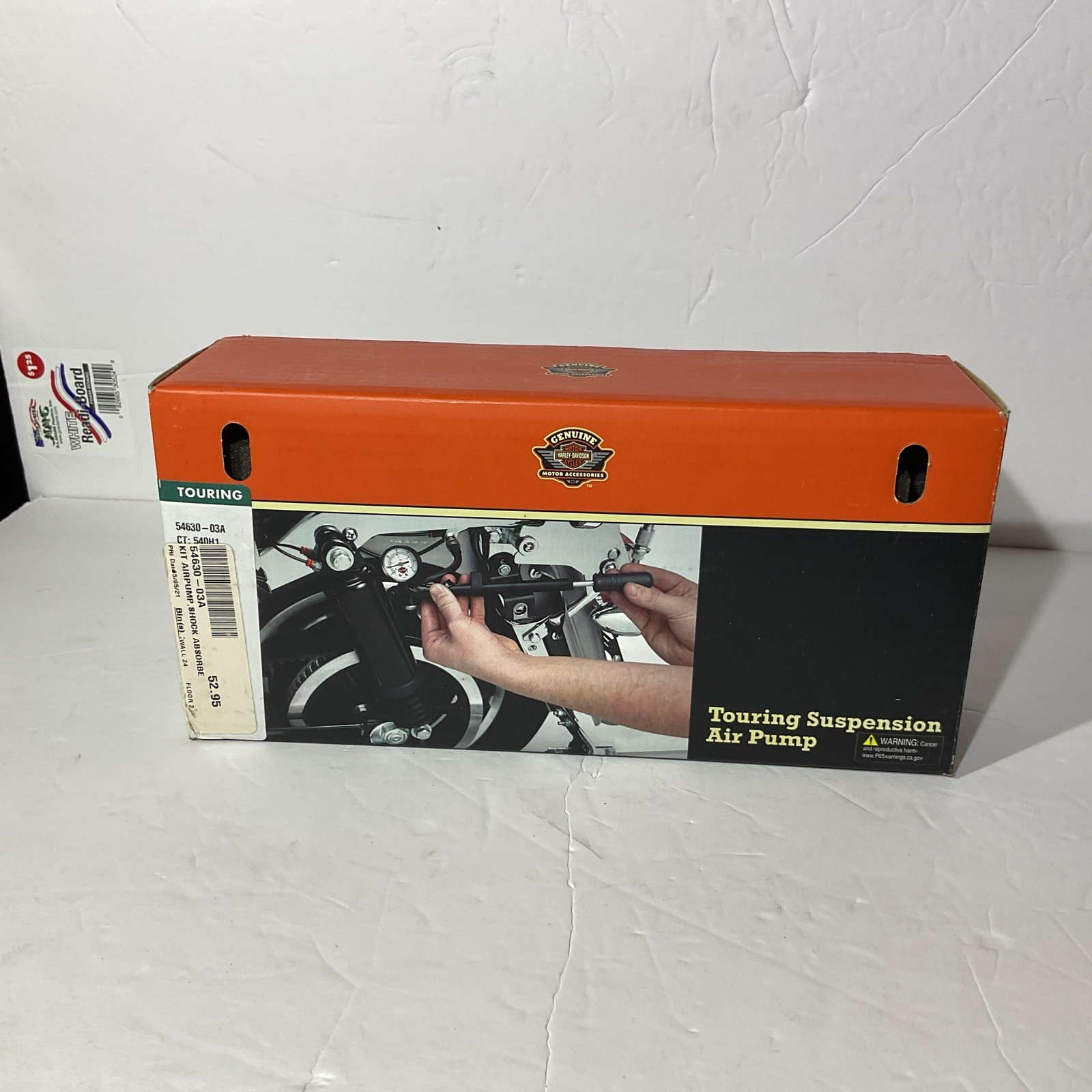 Genuine OEM Harley Davidson Touring Suspension Air Pump P/N 54630-03A