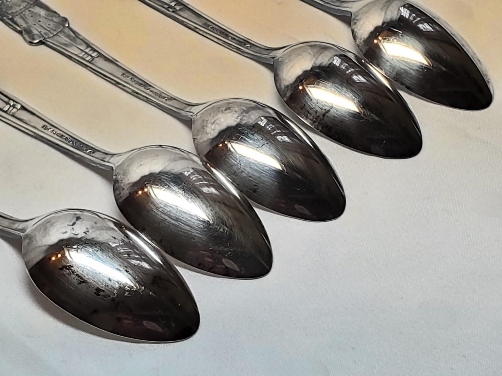 Carlton Silver Plate DIONNE Quints Quintuplets Sisters Girls Spoon 5 Set 1940’s