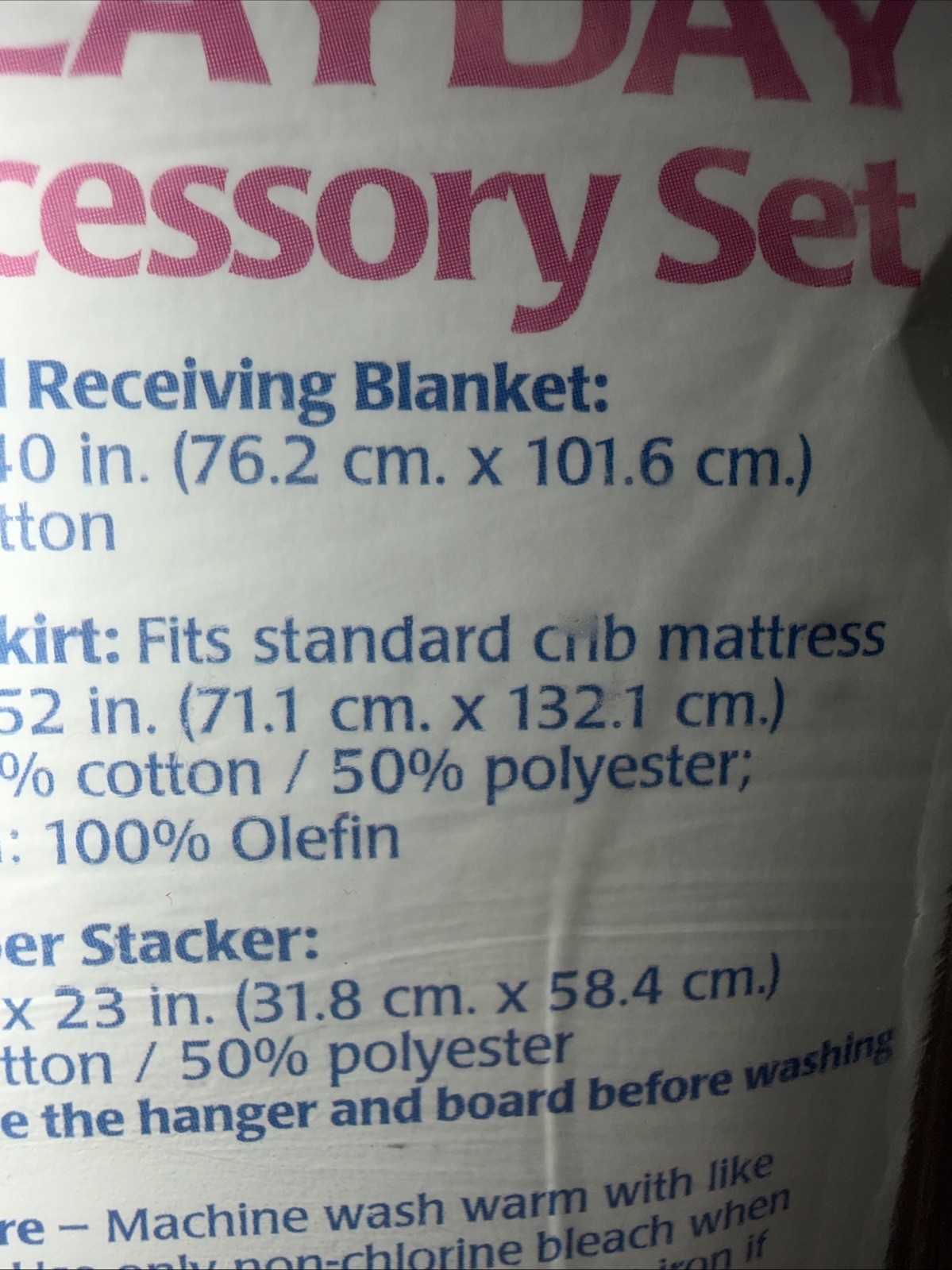 New Baby Looney Tunes PLAYDAY Crib Skirt Vintage