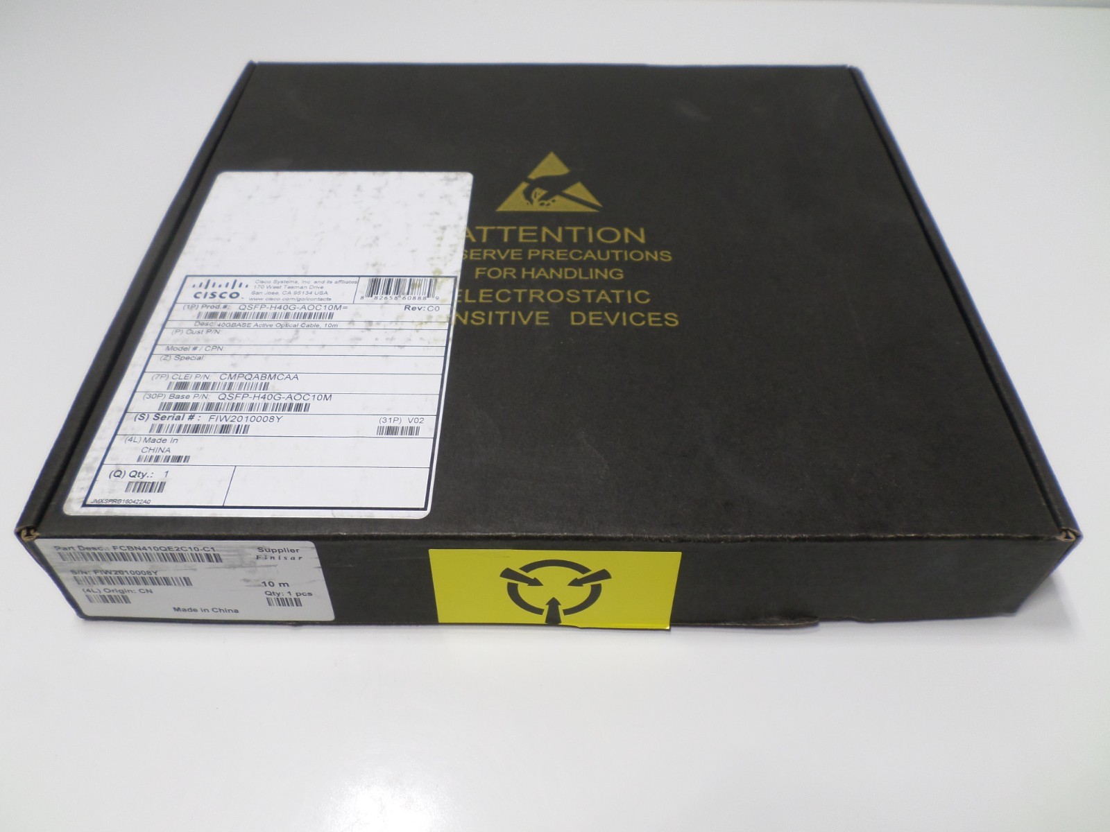 New GENUINE CISCO QSFP-H40G-AOC10M - 40GBASE Active Optical 10M