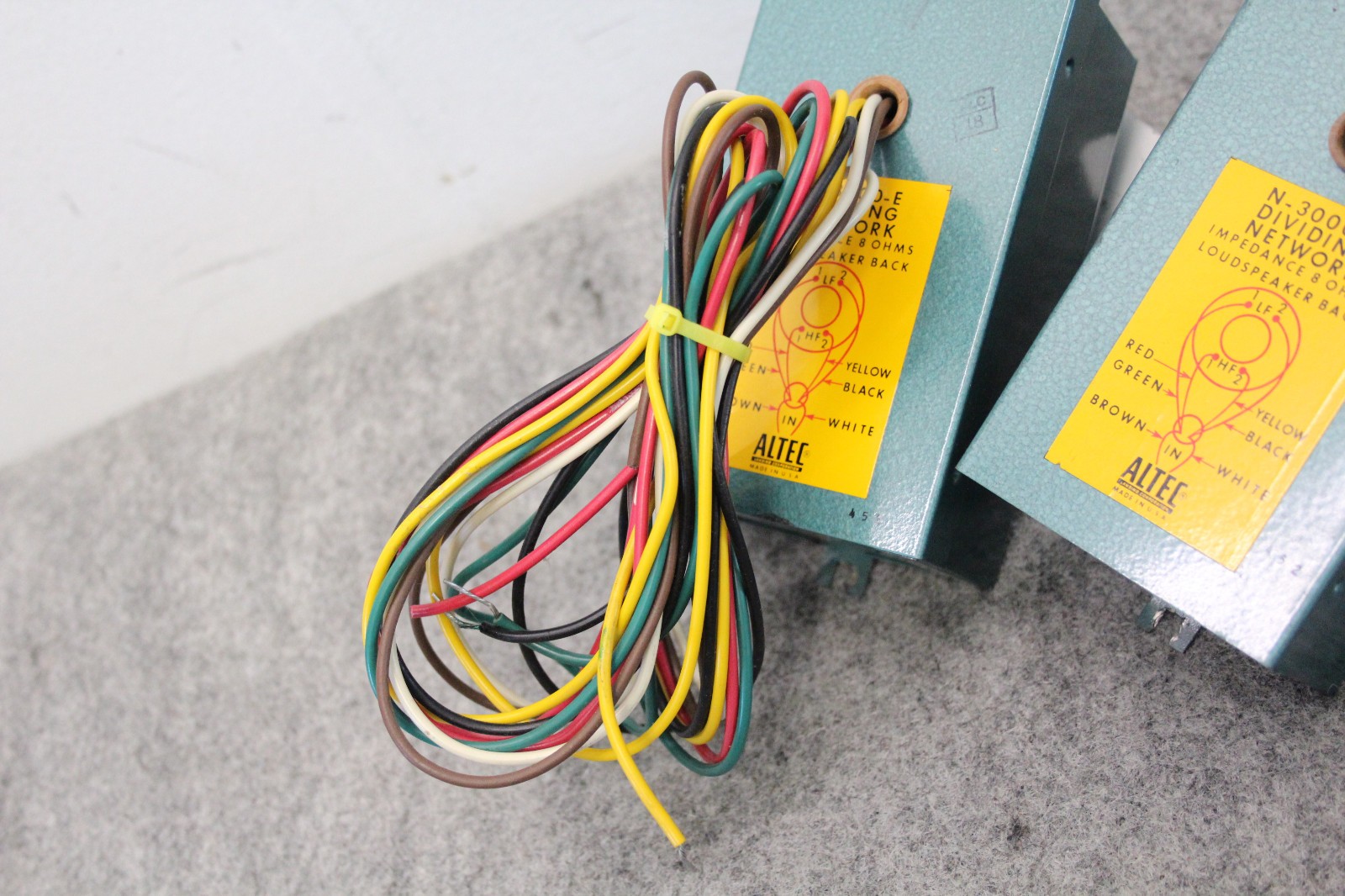 PAIR Altec N-3000-E 2-Way Crossovers Dividing Network 601C