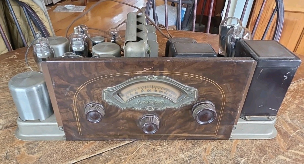 Vintage Atwater Kent Model 89 Tube Radio Chassis Complete With Tubes