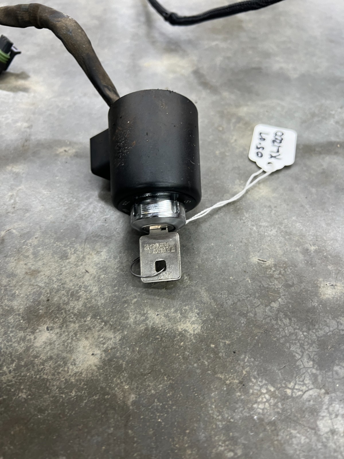 Genuine Harley Davidson Sportster XL1200C Main Wire Harness Loom OEM 2004-2009