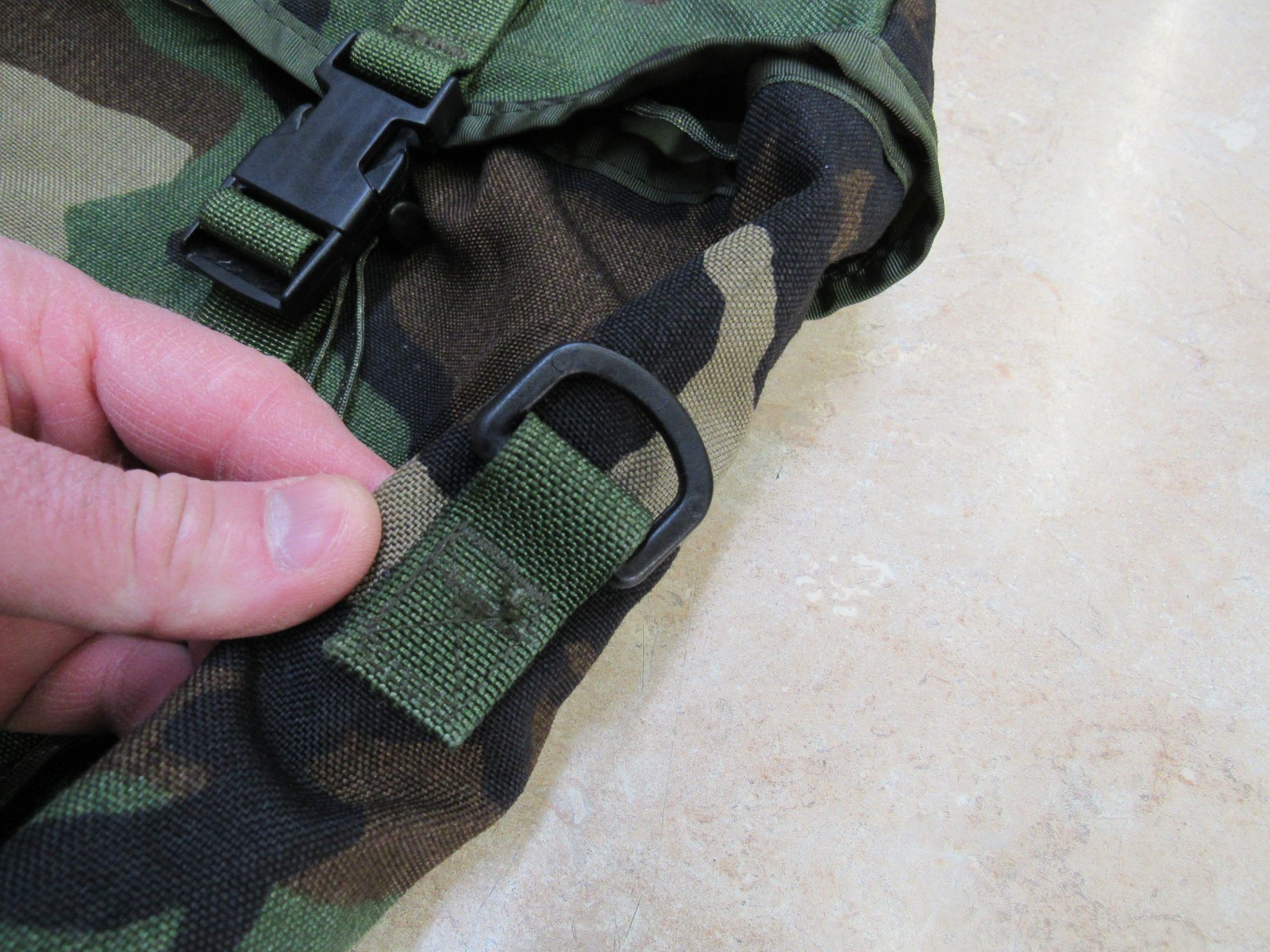 US Military Woodland Camo Sustainment Pouch Molle II