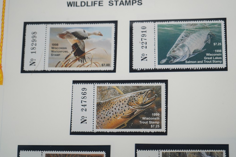 US 1970s-2010s COLLECTION OF 92 WISCONSIN STATE REVENUE STAMPS DUCKS & FISH