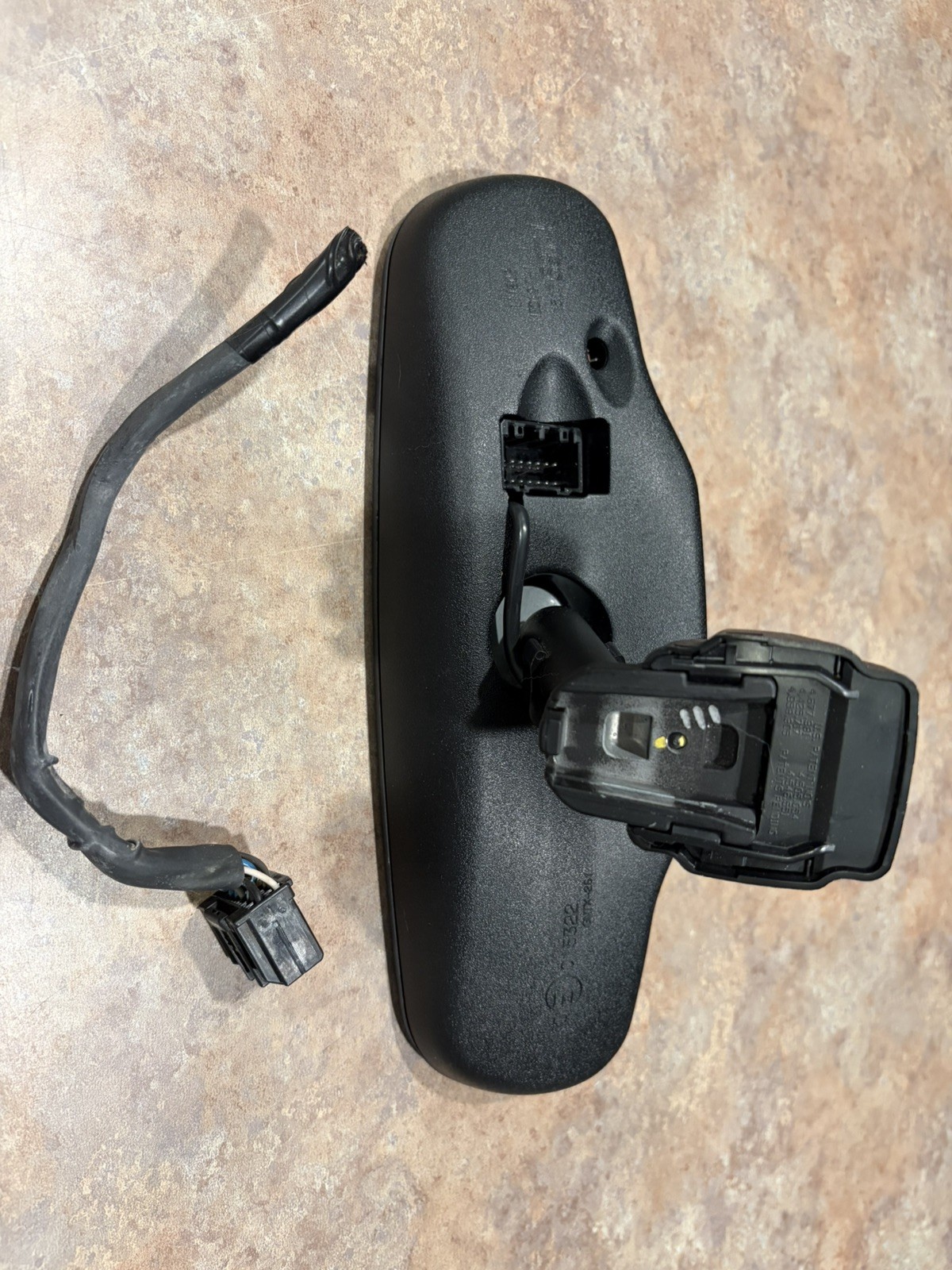 03-06 Silverado Sierra Compass Temp Auto Dim Inside Rear View Mirror w/o OnStar