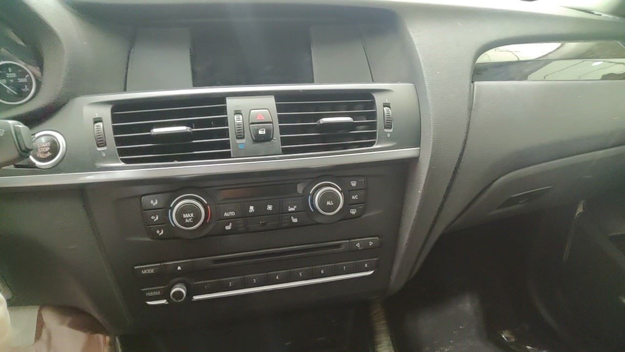 (LOCAL PICKUP ONLY) Trunk/Hatch/Tailgate With Power Opening And Closing Fits 11-