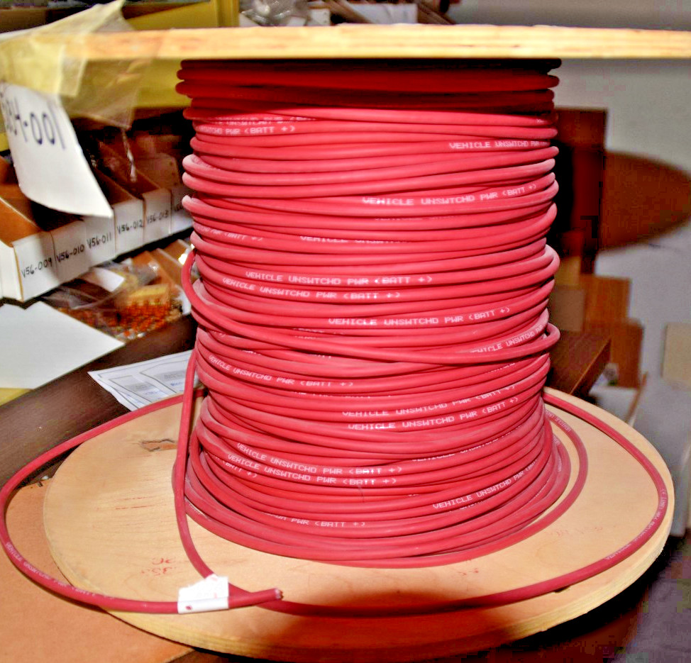 100 FT.     Red 8 AWG Hookup Wire,  SAE Type GXL Cross-linked     FREE SHIP!