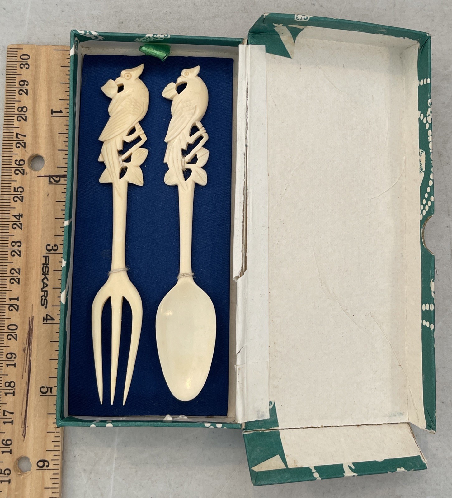 Vintage Unused Carved Fork & Spoon Bird Original Box Made in China