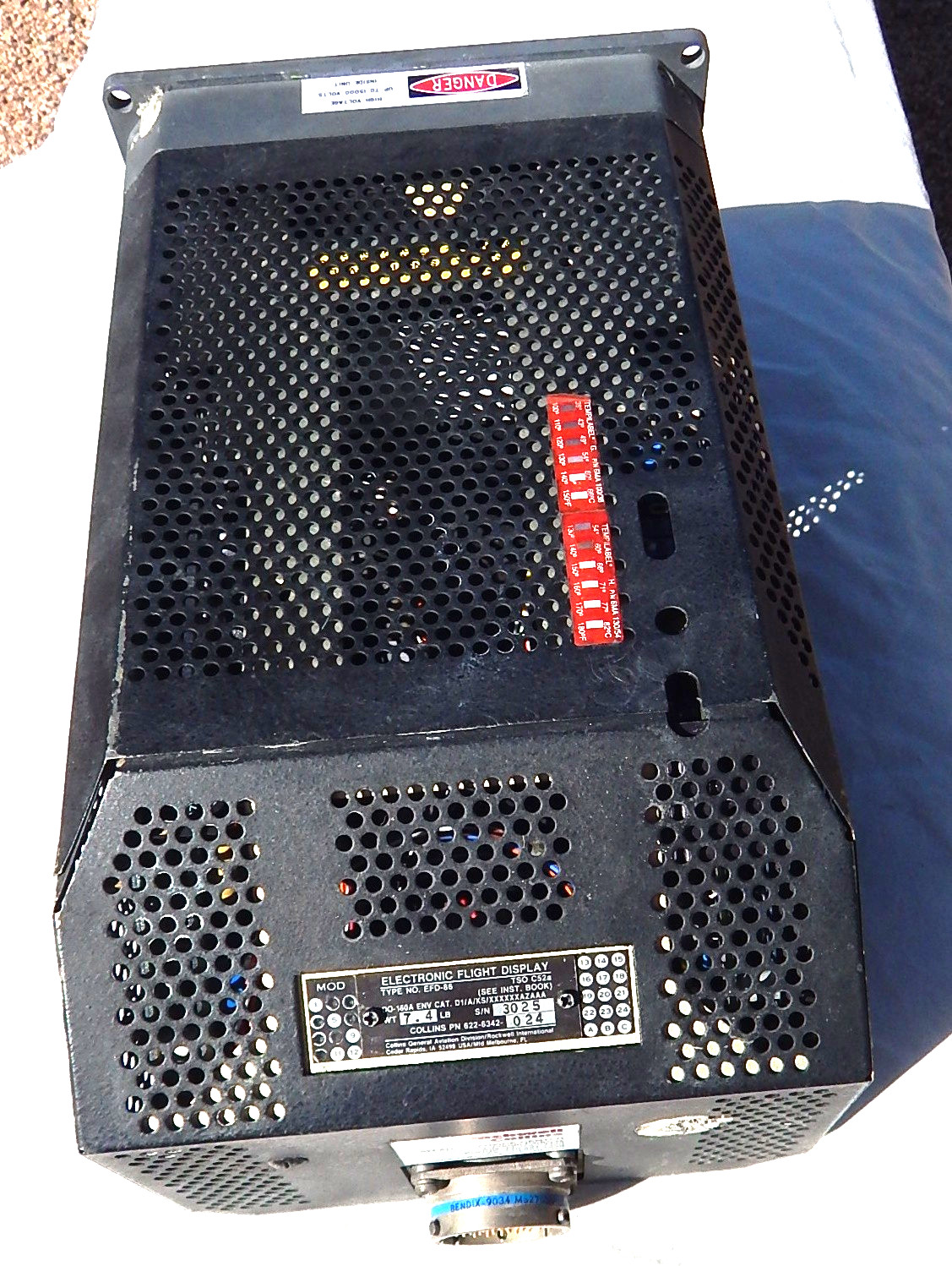 Regional Airlines & Corporate Aircraft Electronic Flight Display Type No EFD-86