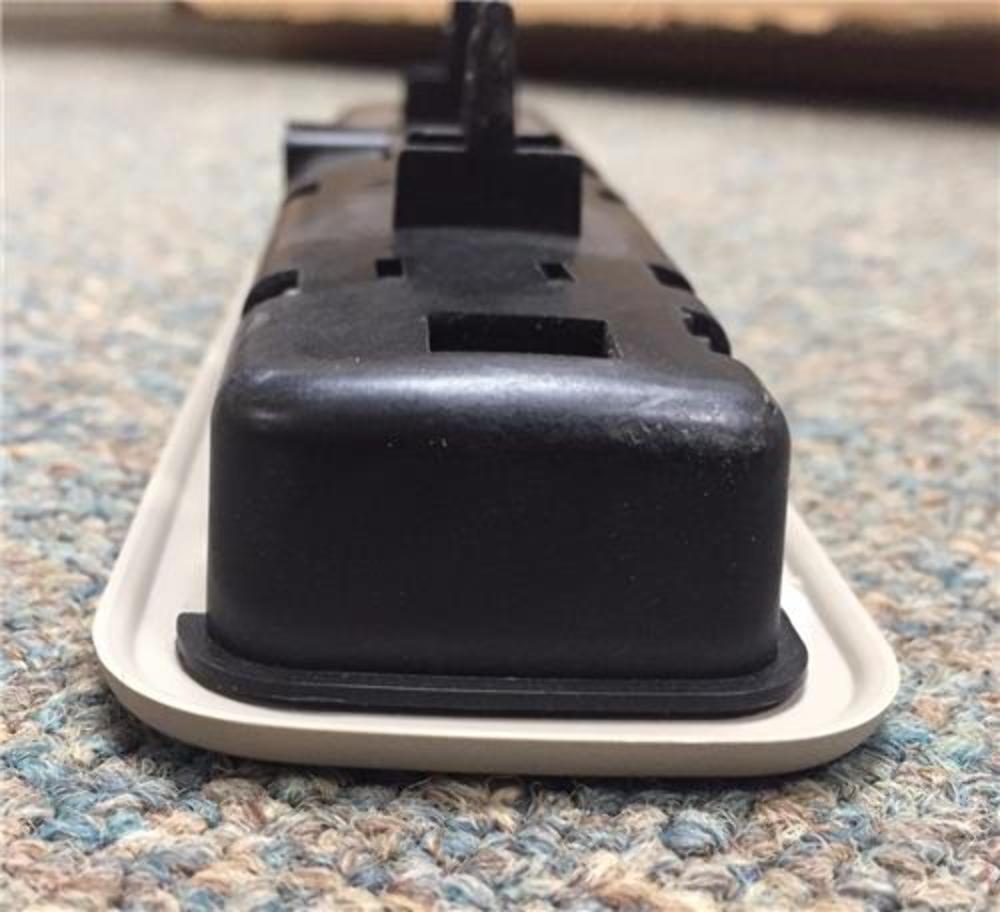 2015-25 Chevy Express Cargo/GMC Savanna Cargo Van OEM Interior LED Lamp Dome Lig