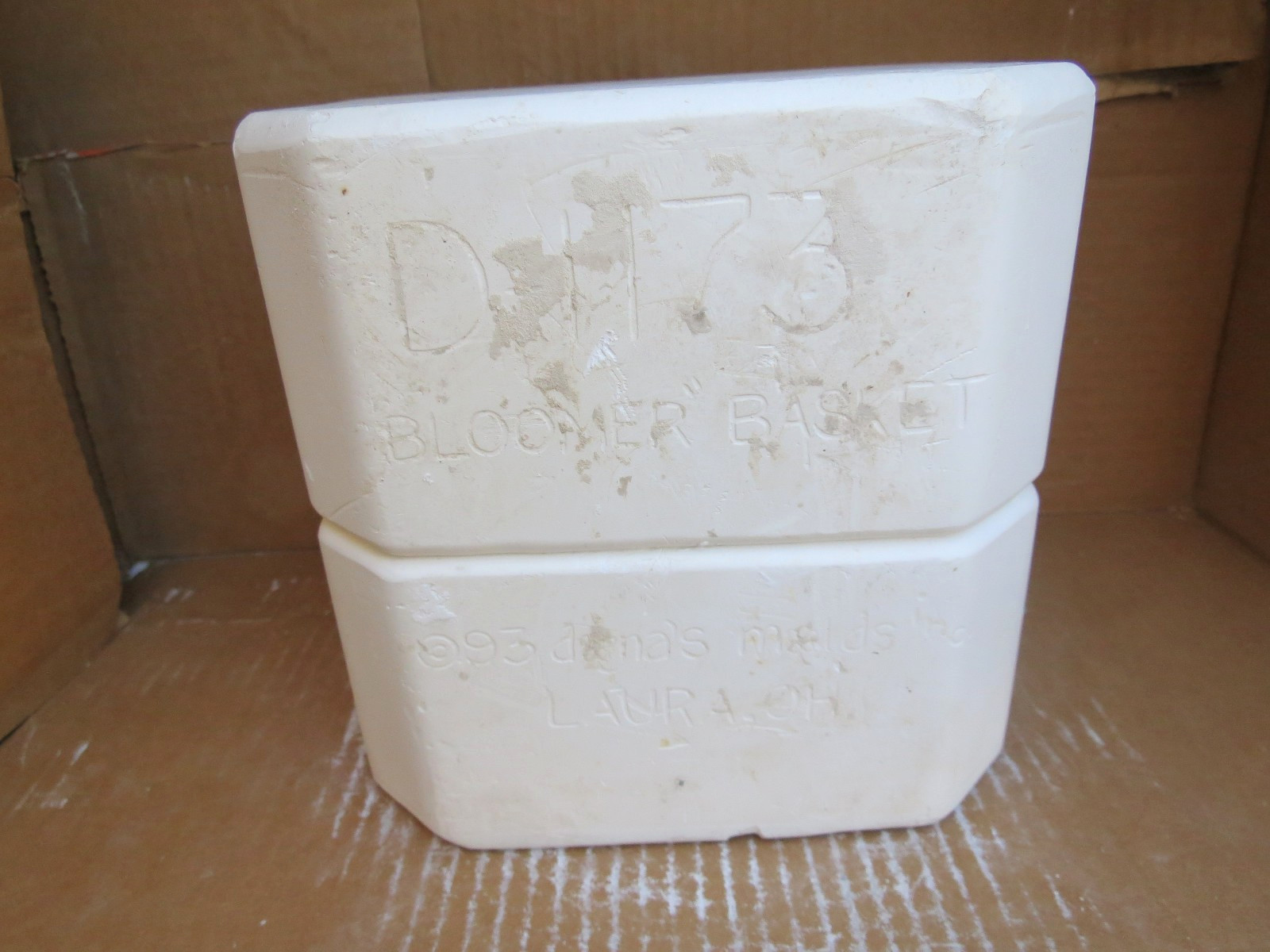 Dona's Vintage 1993 Bloomer Basket Slip Mold D-1173 Flower Pot