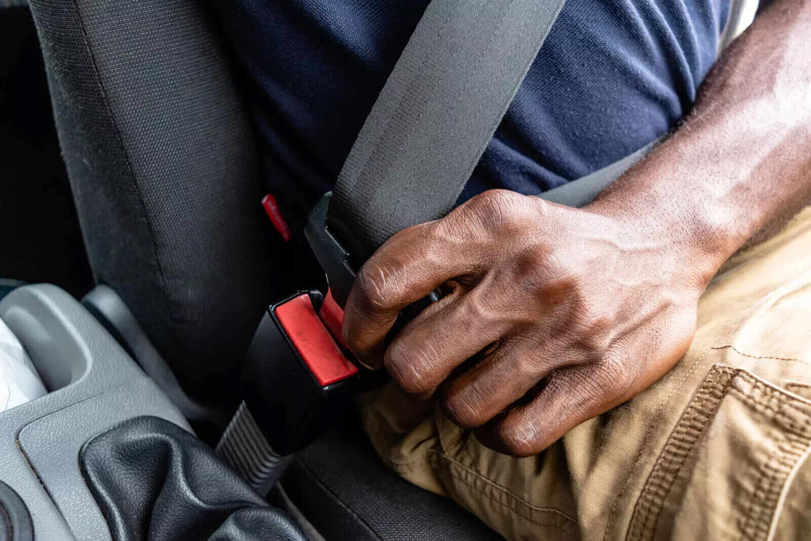 2 Retractable 3 Point Safety Seat Belt Straps Car Vehicle Adjustable Belt Kit