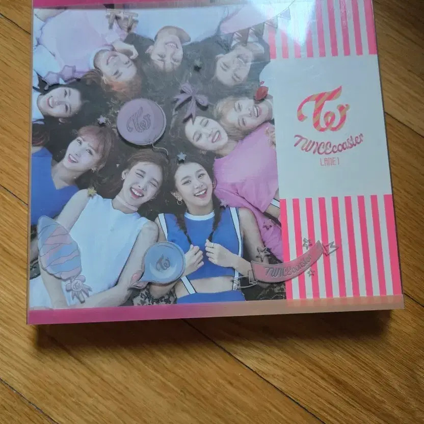TWICEcoaster LANE1 Album by TWICE