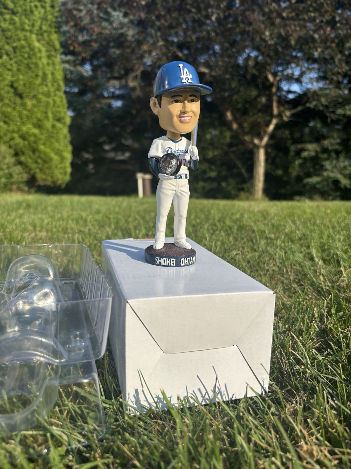 Shohei Ohtani MVP - Los Angeles Dodgers Bobblehead SGA SILVER No Original BOX