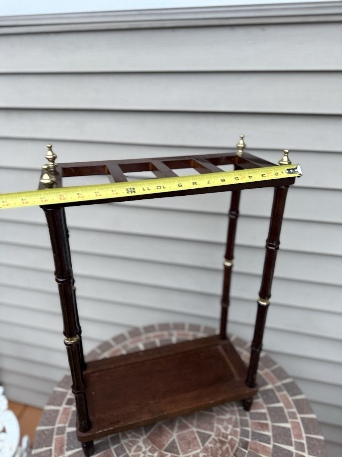 Vintage Bombay Company mahogany/brass umbrella stand W/faux bamboo. Missing Tray