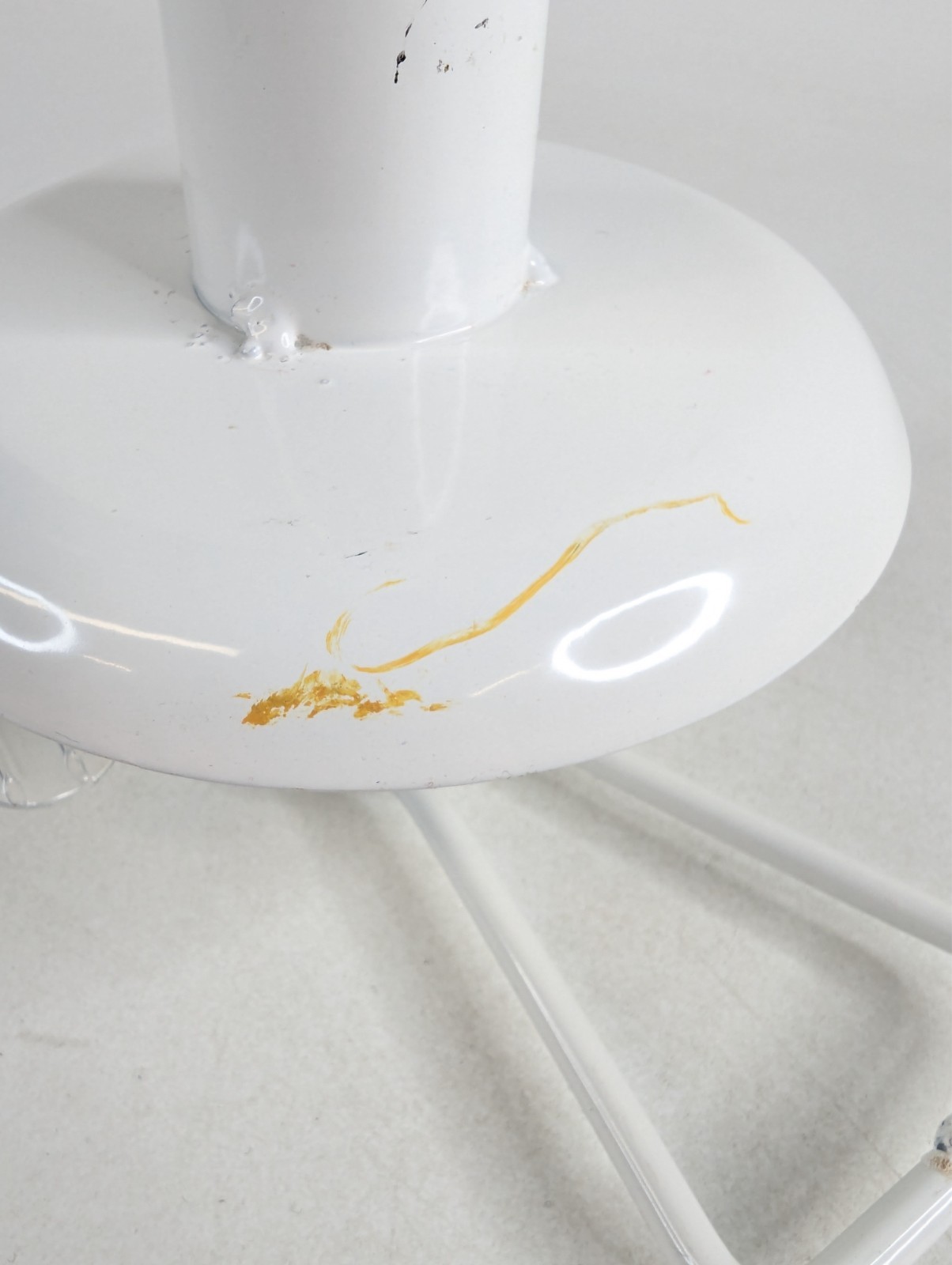 SandGrabber Beach Umbrella Anchor Stand – Heavy Duty Metal Holder for Sand