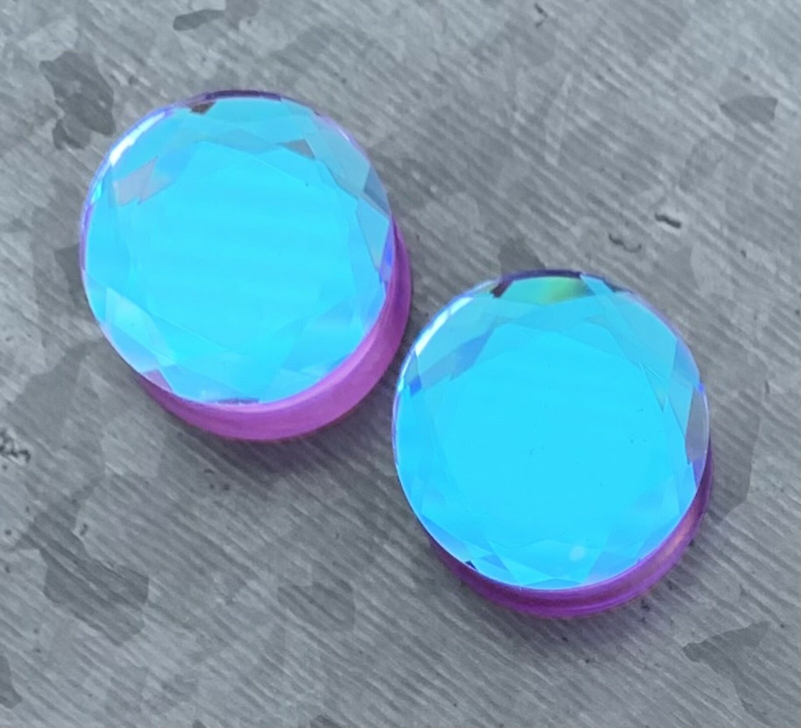 PAIR Faceted Mermaid Iridescent Glass Double Flare Plugs Gauges Body Jewelry
