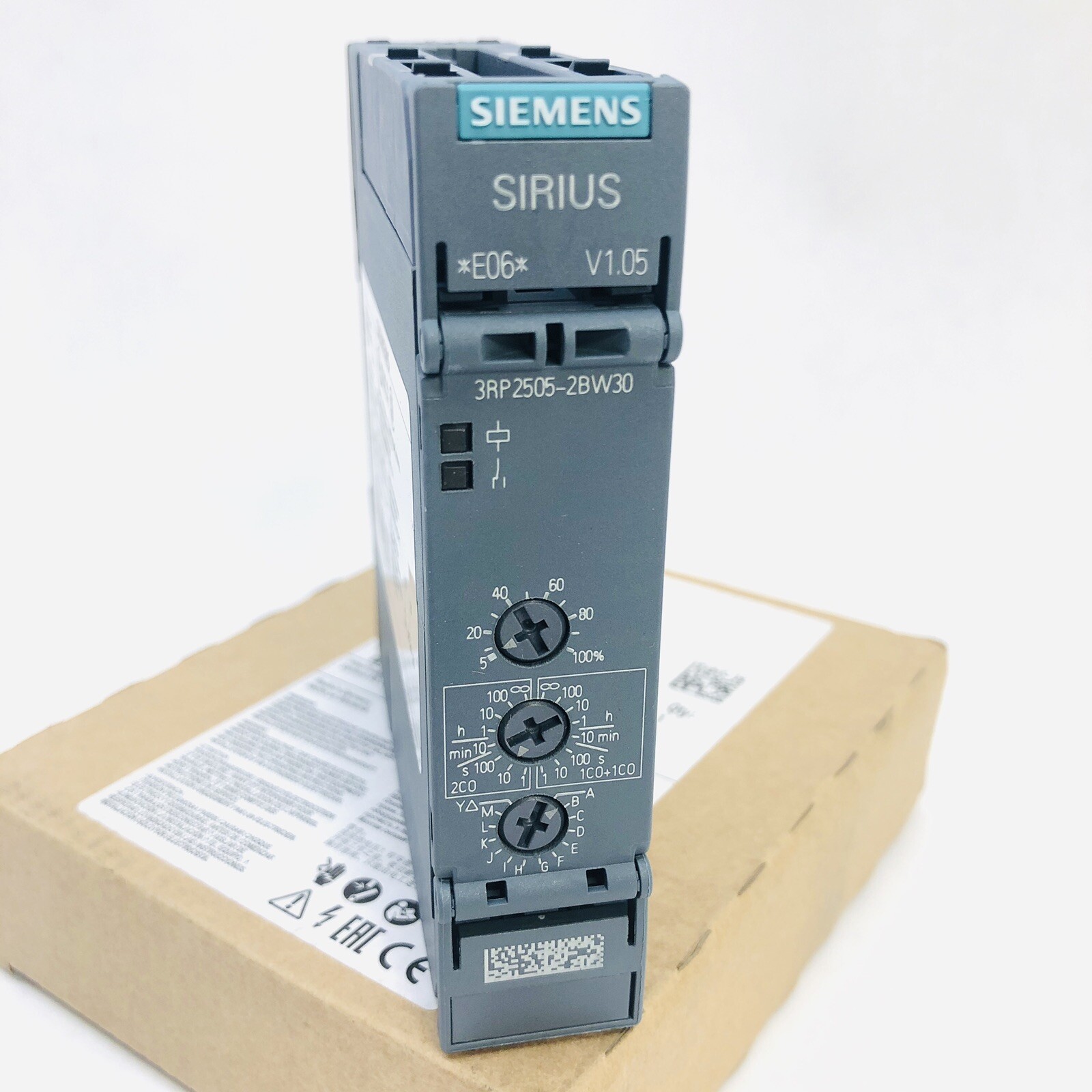 SIEMENS SIRIUS TIME RELAY 3RP2505-2BW30 , 12-240V AC/DC50/60HZ