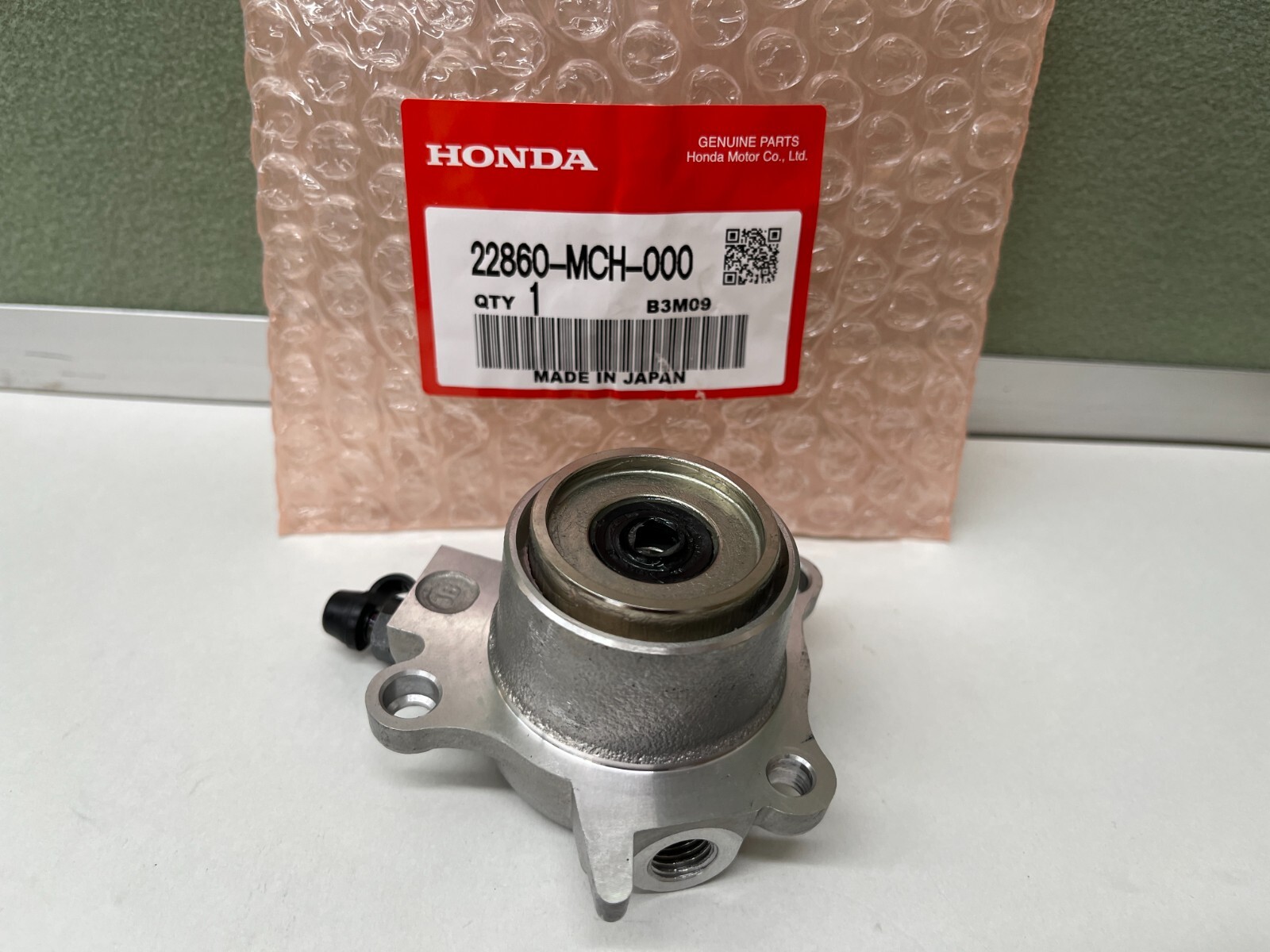 Honda VTX1800 Clutch Slave Cylinder Assembly OEM 22860-MCH-000 2002-2008