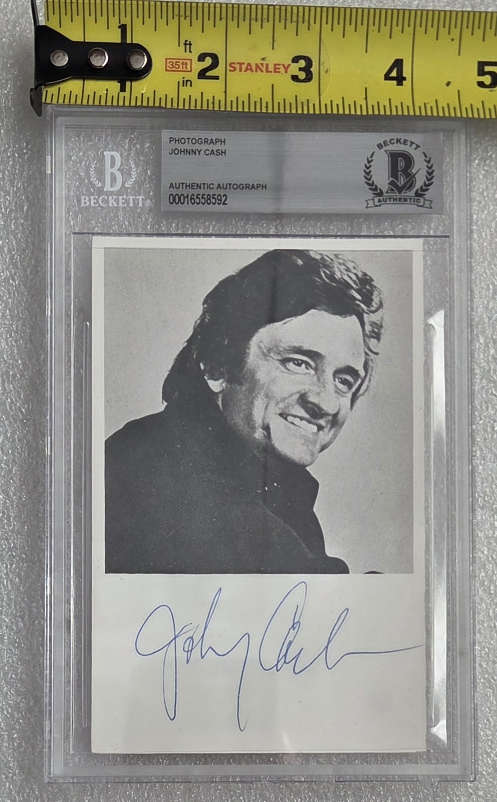 JOHNNY CASH SIGNED BECKETT BAS COA PHOTO SLABBED SLAB AUTOGRAPHED MUSIC SINGER