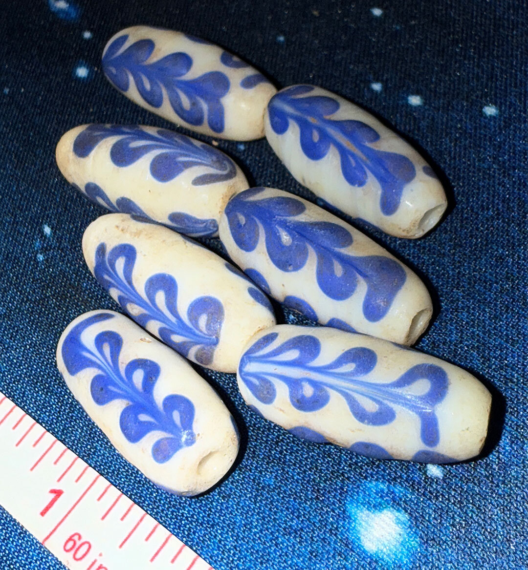 (1) EARLY Huron Indian "Blanket" bead or Blue Delft Trade Bead Early Trade Bead