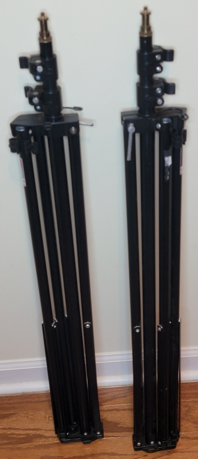 Manfrotto 3321B Background Support System Portable Telescoping Photography Stand