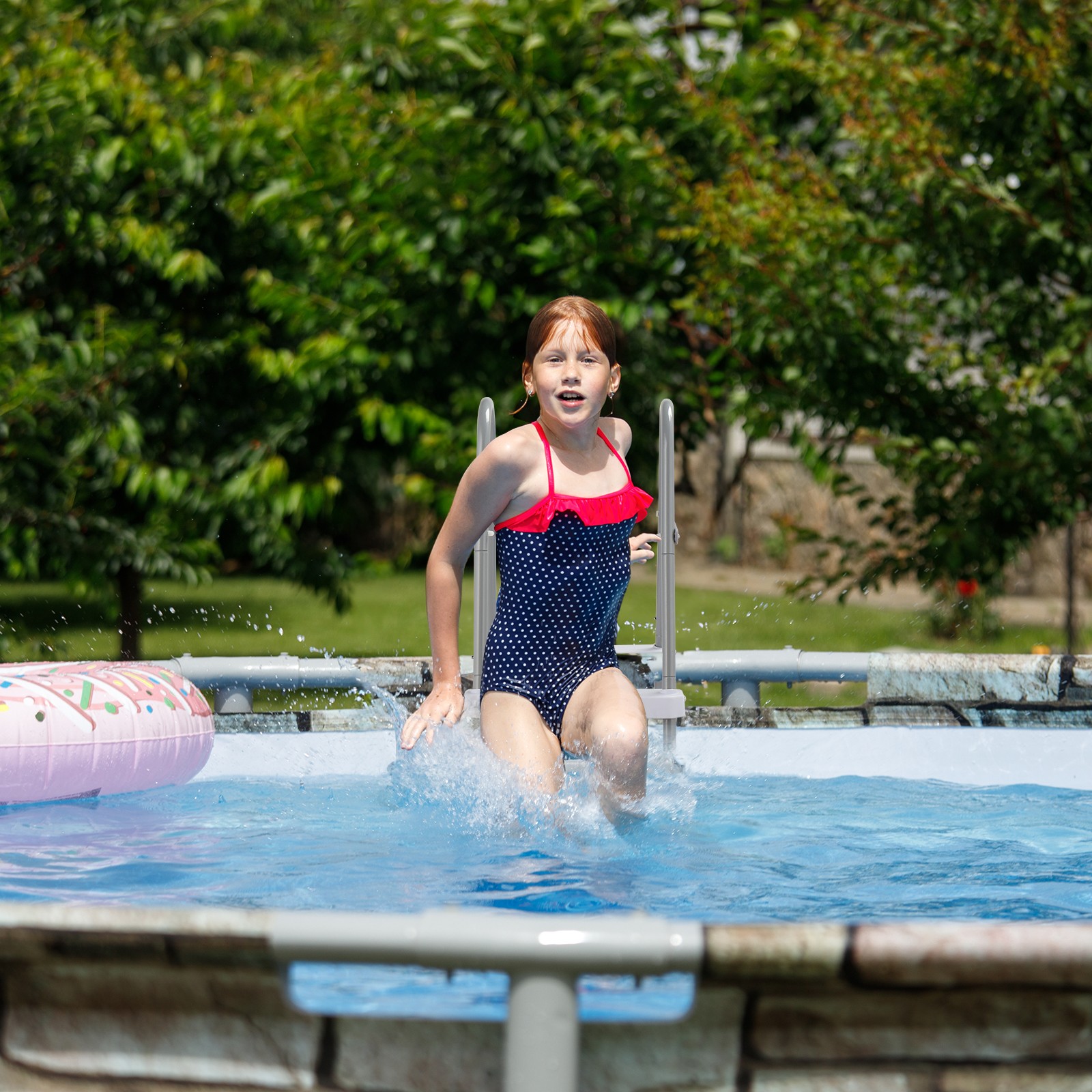 2 Steps 33in Pool Ladder Iron Grey Frame + White Steps