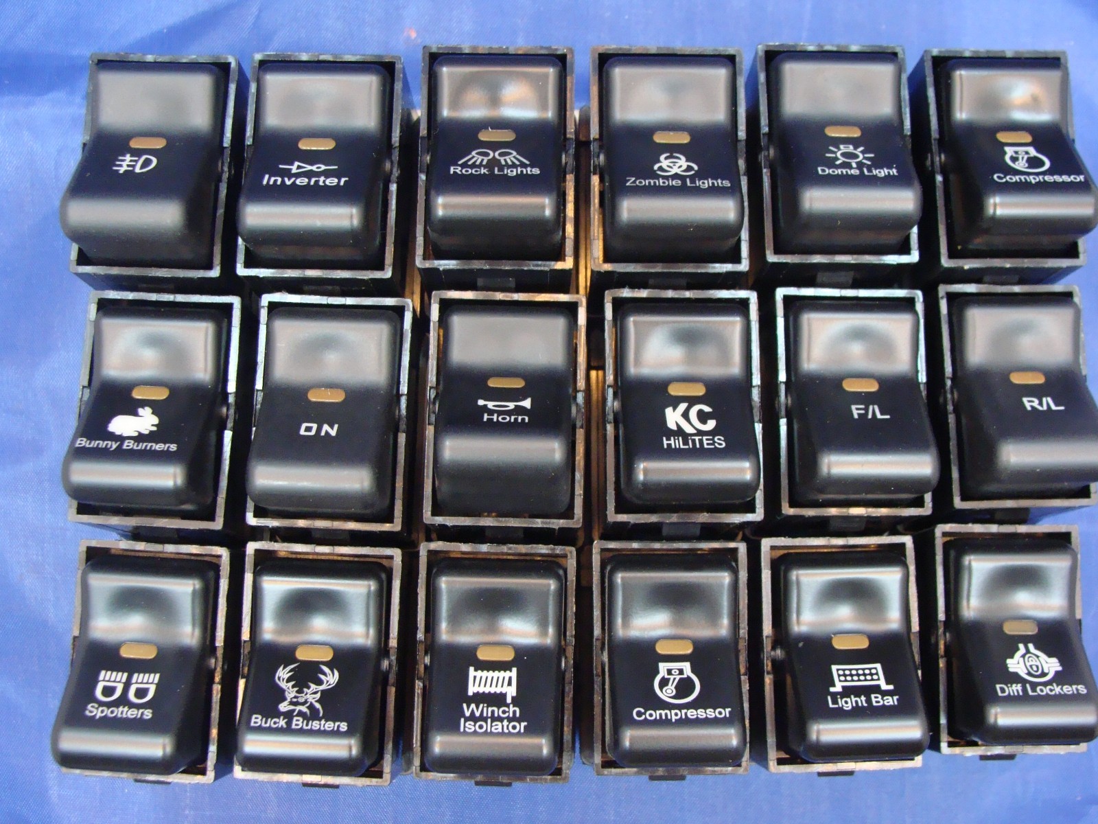 TJ WRANGLER ROCKER SWITCH AFTER MARKET ACCESSORY 1997-2006