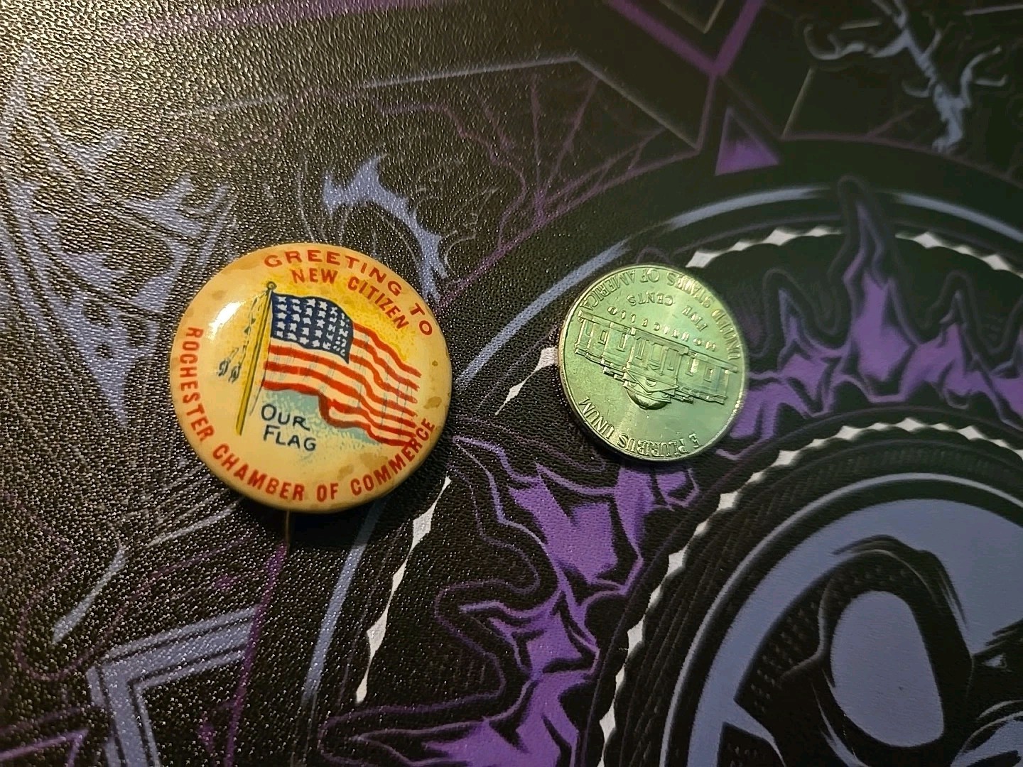 Rochester NY Chamber of Commerce Greeting to New Citizen Patriotic Flag Pinback