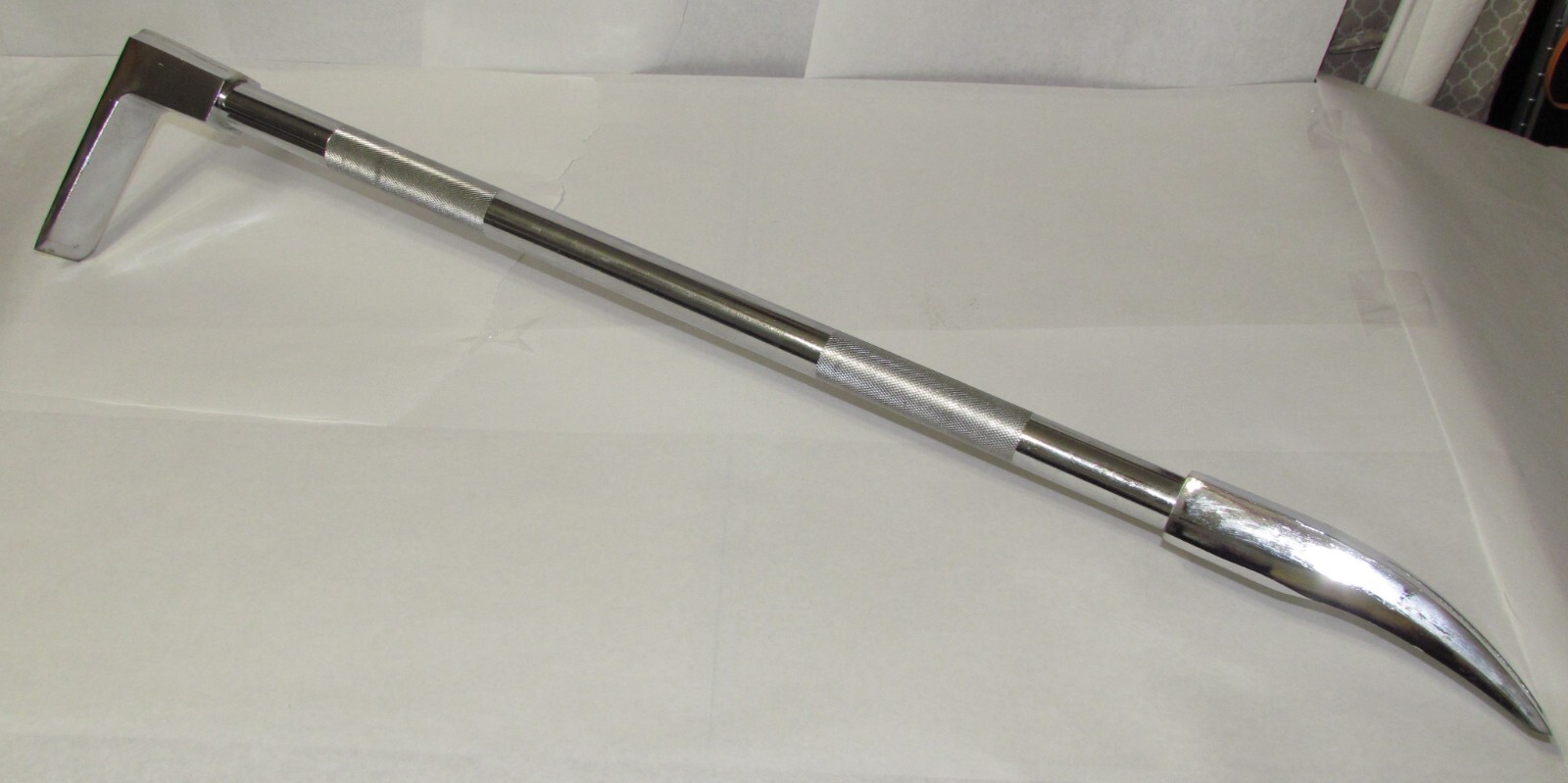 36" Halligan bar with Nickel Finish.  Hardened High Carbon Steel. 11 Lbs - D