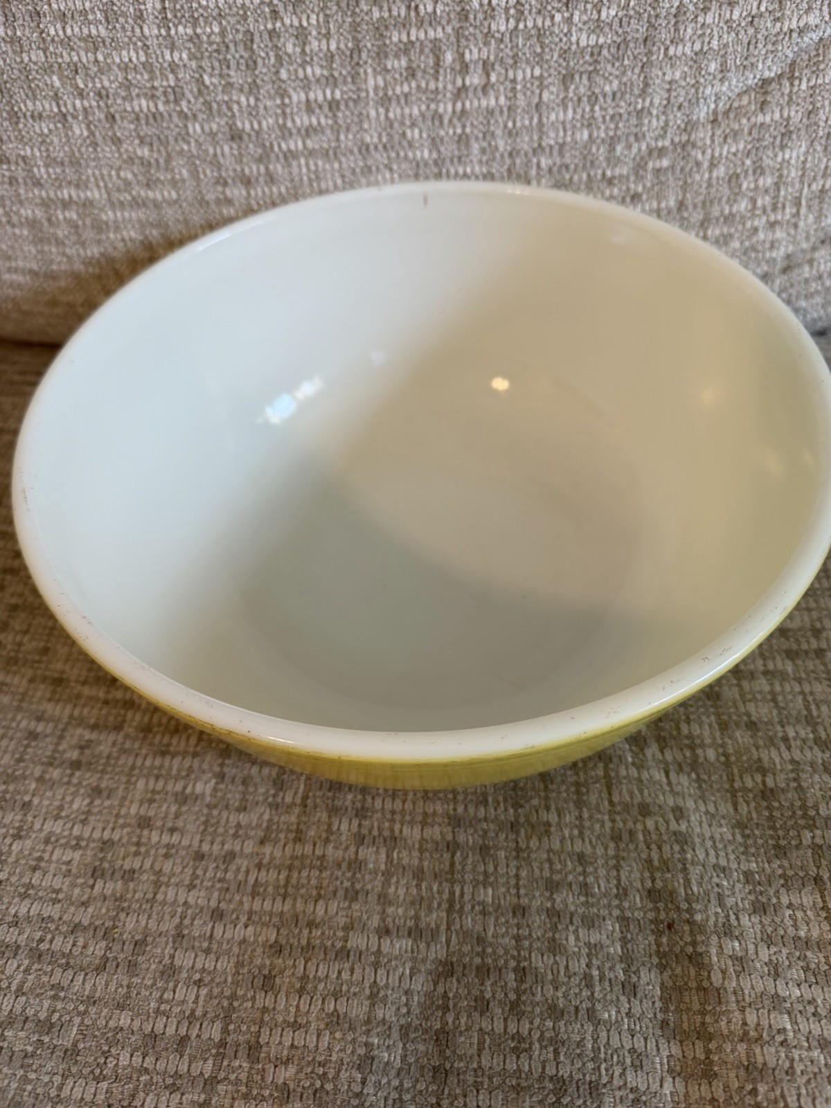 VTG Pyrex Primary Colors Mixing Bowls Set of 3 Yellow 404, Green 403, Red 402