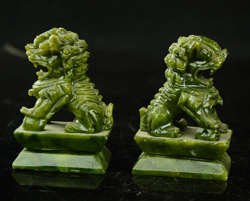 Exquisite Pair Chinese Green Jade Fengshui Foo Fu Dog Guardion Door Lion Pair