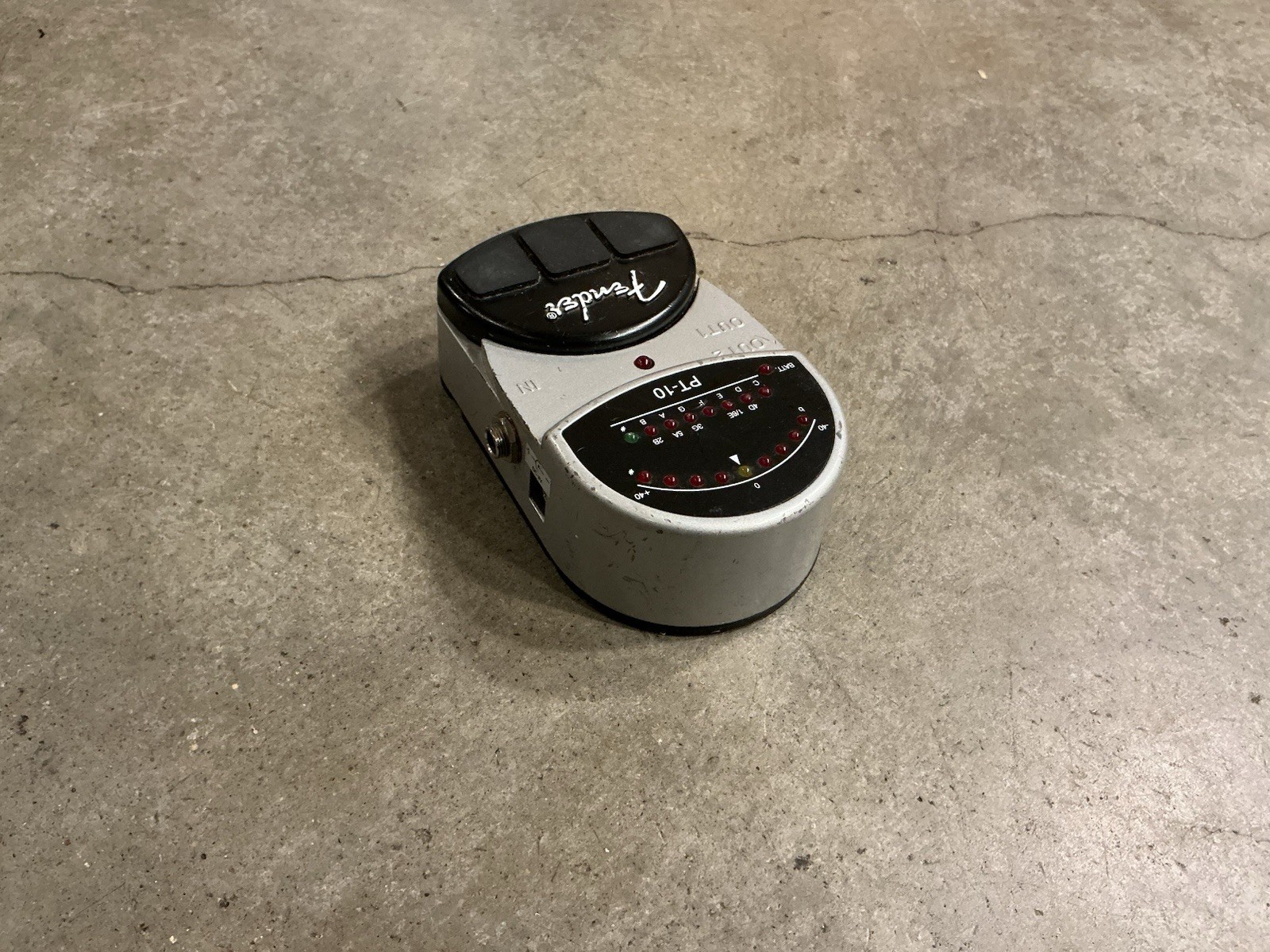 Fender PT-10 Chromatic Guitar Tuner Pedal TESTED 100% USED #VP7