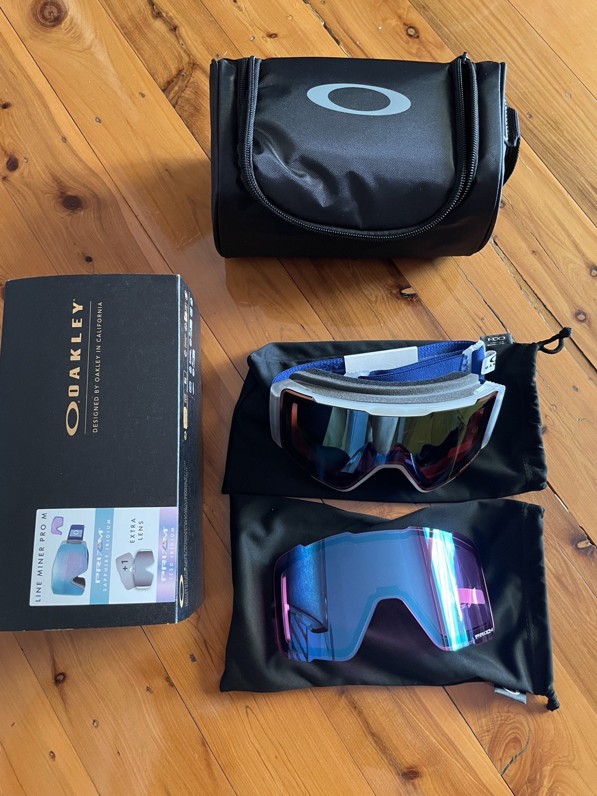 Oakley Line Miner Pro M Snow Goggles Sapphire prizm + Iced iridium