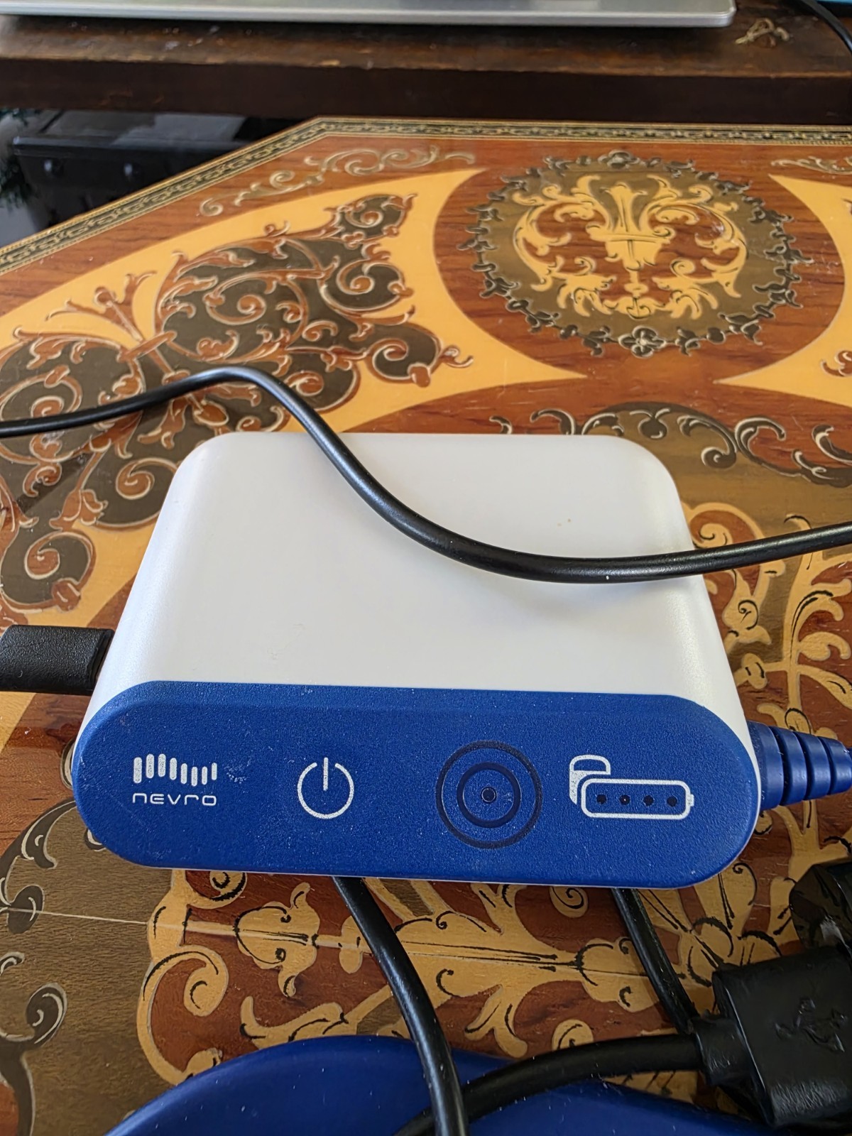 Nevro Spinal Cord Charger Model 2500 and Remote Control