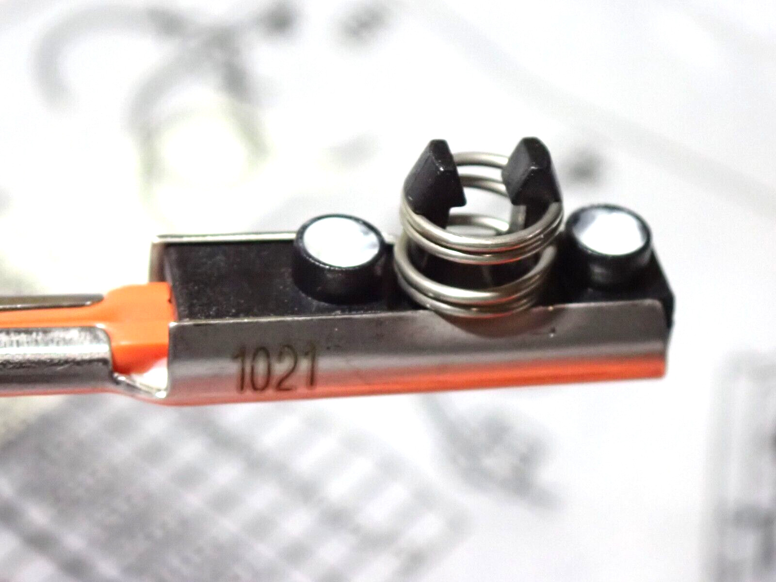 AKS 11 PT1000 DANFOSS TEMPERATURE SENSOR 097U0067 NEW