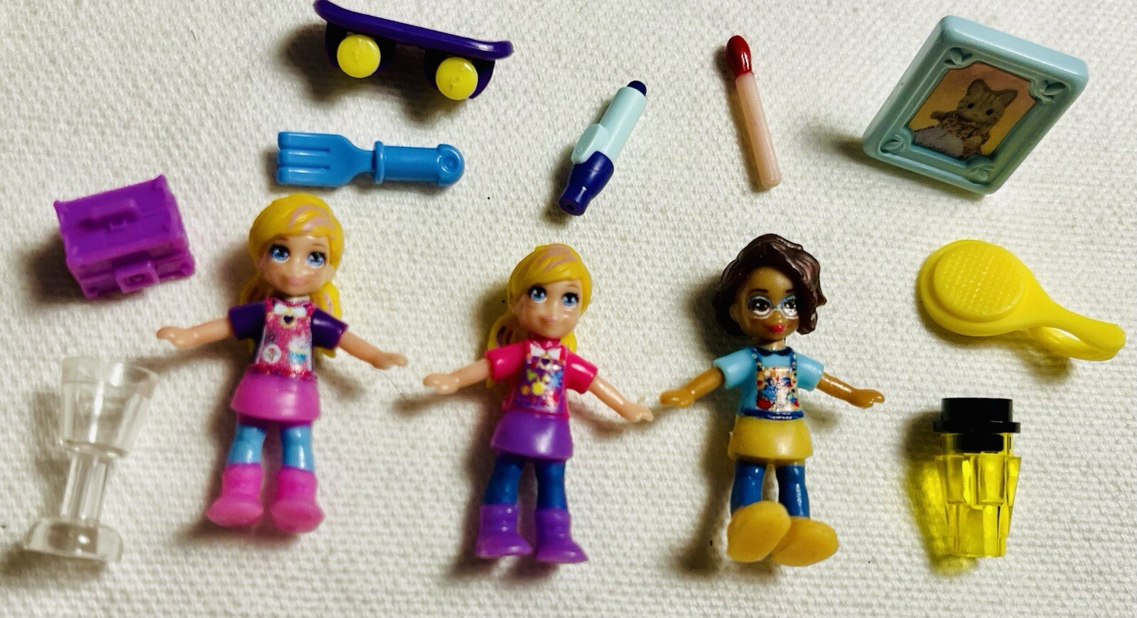 88 Piece + Girls Mixed Toy Lot Mini Dolls Pets Toys Food Mini Brands Figurines +