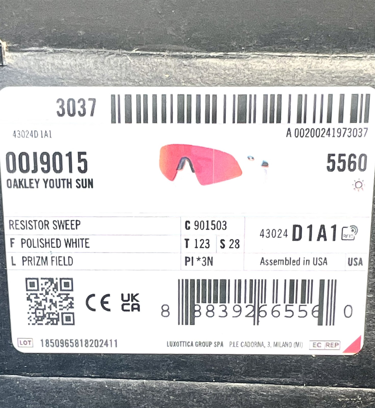 Oakley Youth Sunglasses Resistor Sweep White Prizm Field OJ9015-0328 Kids Size