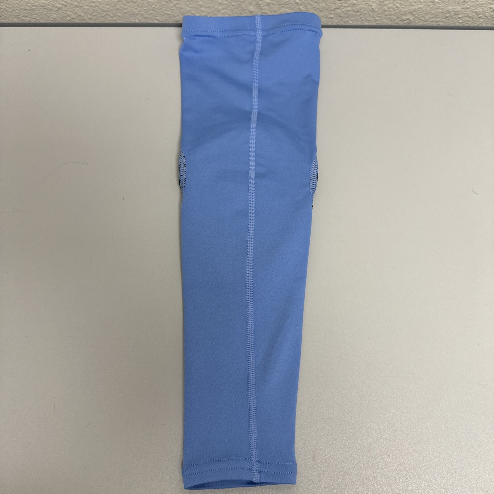 Nike Jordan Team Issue UNC Tarheels Pro Hyperstrong Padded Arm Sleeves Sz L/XL