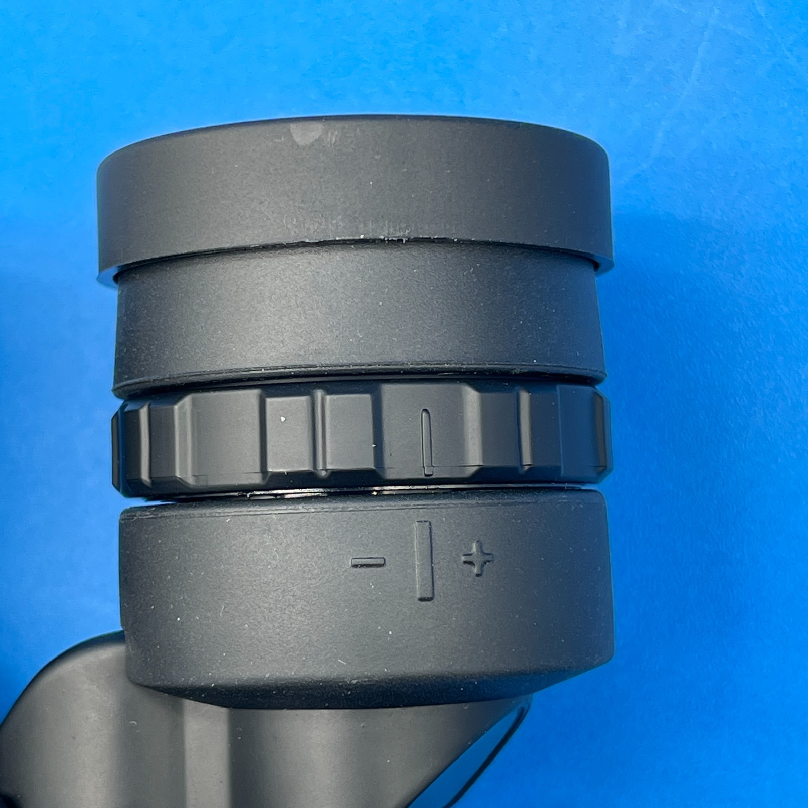 Sig Sauer ZULU6 HDX 10x30mm OIS Image Stabilized Binoculars FDE - SOZ6WP10