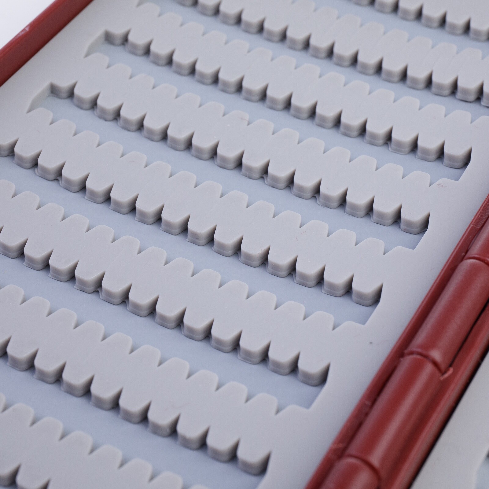 Umpqua Weekender Silicone Large Fly Box - Free Shipping