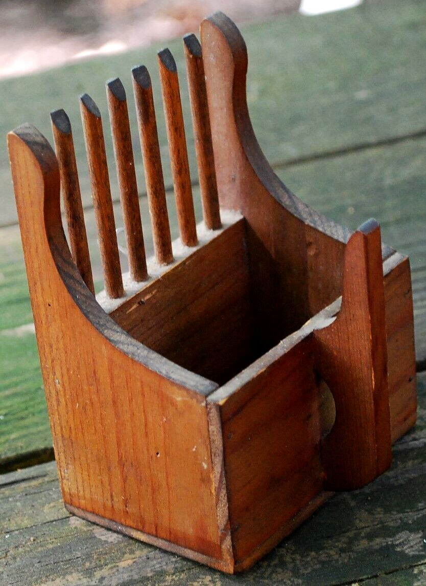 Antique Primitive HANDMADE WOOD CRANBERRY/BLUEBERRY HARVESTING SCOOP Rake Box